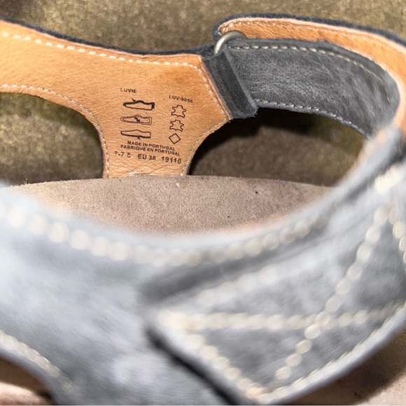 Taos Footwear Women's Luvie Steel leather  Sandal 7-7.5M US comfort shoes - Picture 5 of 6